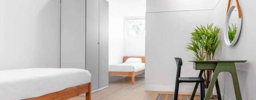 Inhalant-addiction-bedroom (1)
